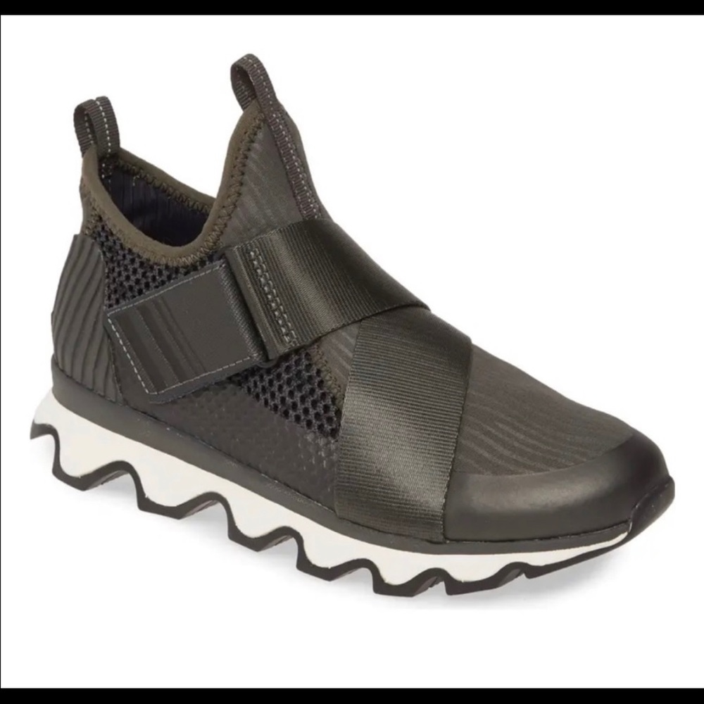SOLD - Sorel Kinetic High Top Sneaker, 8 - Picture 2 of 10